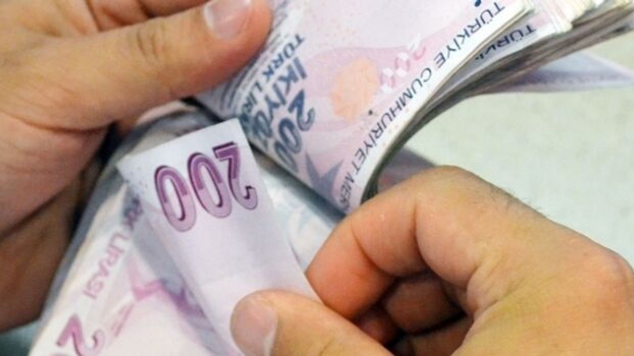 Annelere 192 bin lira doğum yardımı