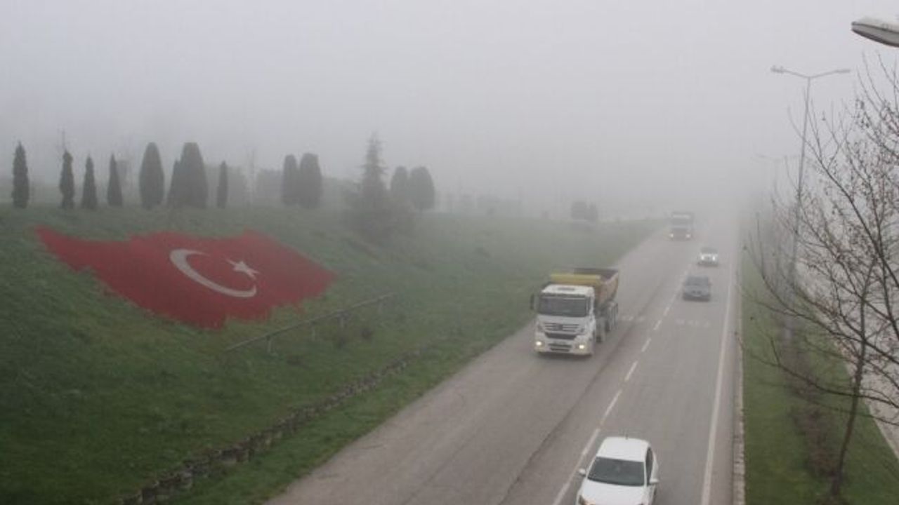 Bolu Dağı’nda ve Düzce Merkezde yoğun sis