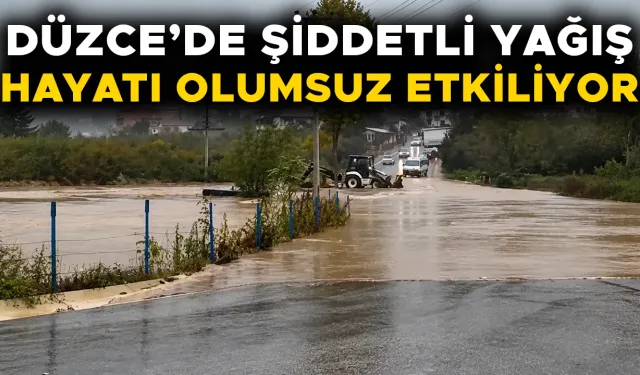 DERE TAŞTI, YOLLAR GÖLE DÖNDÜ